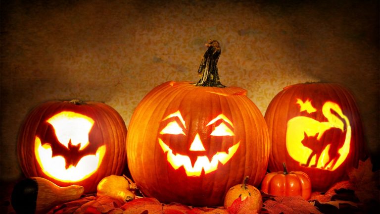 5 Ways To Enjoy Halloween During COVID-19